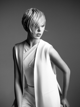 work－黑白精致女性人像