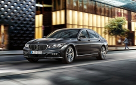 2017-全新BMW 7系豪华品牌汽车壁纸