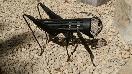 高清晰铁艺蚱蜢蝈蝈壁纸