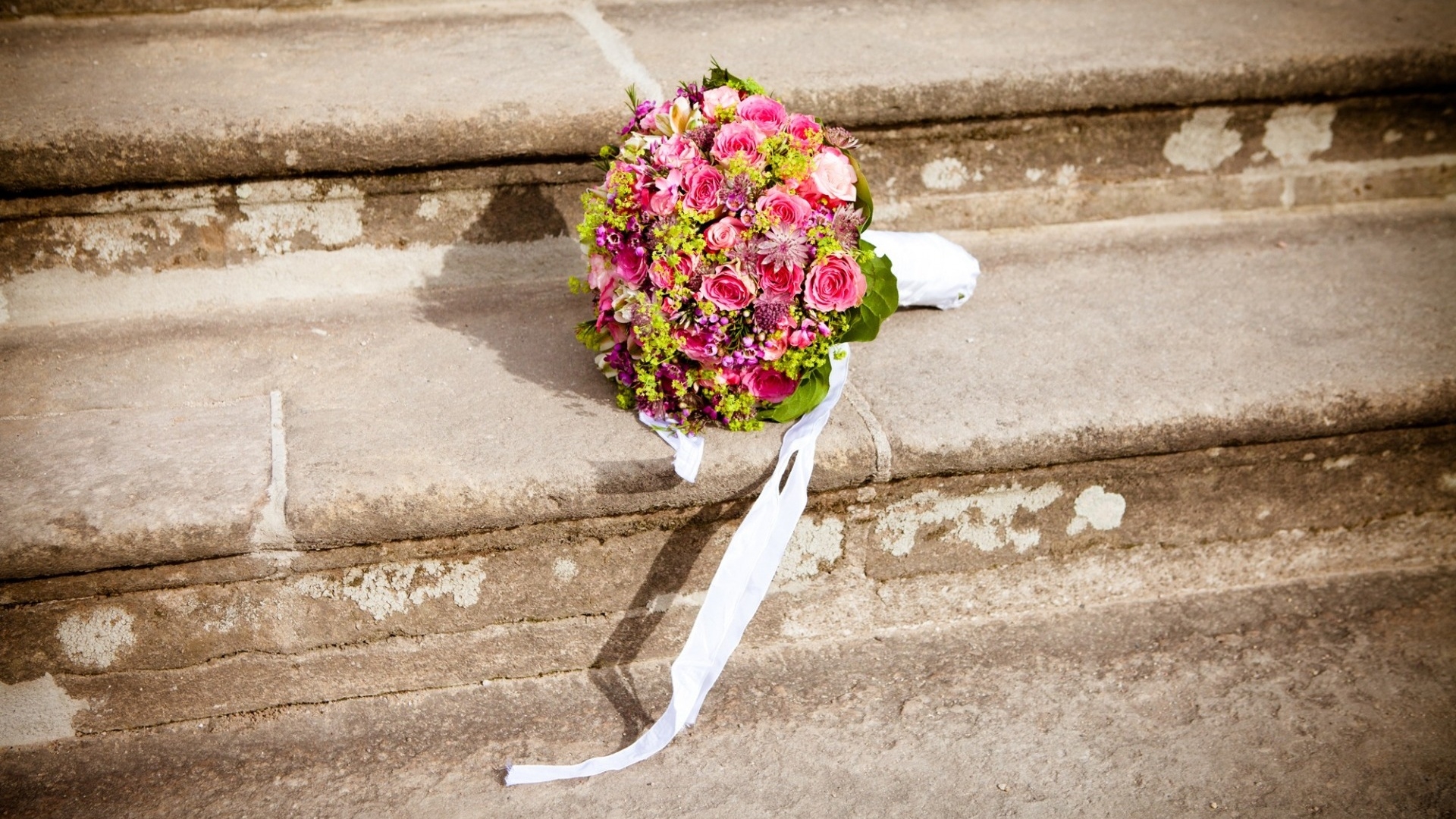 高清晰新娘花束壁纸 欧莱凯设计网 08php Com