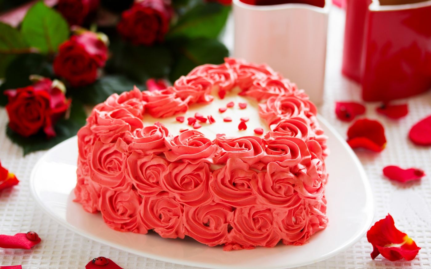 玫瑰花心形蛋糕的做法_【图解】玫瑰花心形蛋糕怎么做如何做好吃_玫瑰花心形蛋糕家常做法大全_刘大花_豆果美食