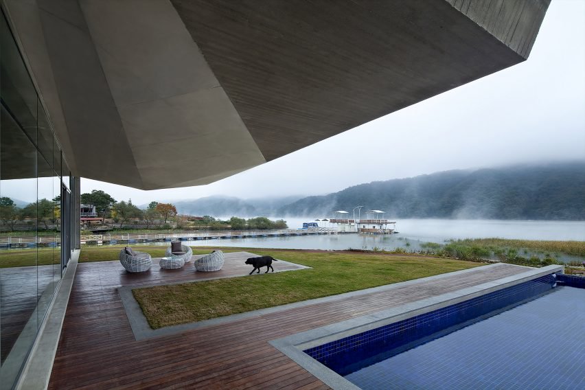 悬臂混凝土宾馆---酷图编号1