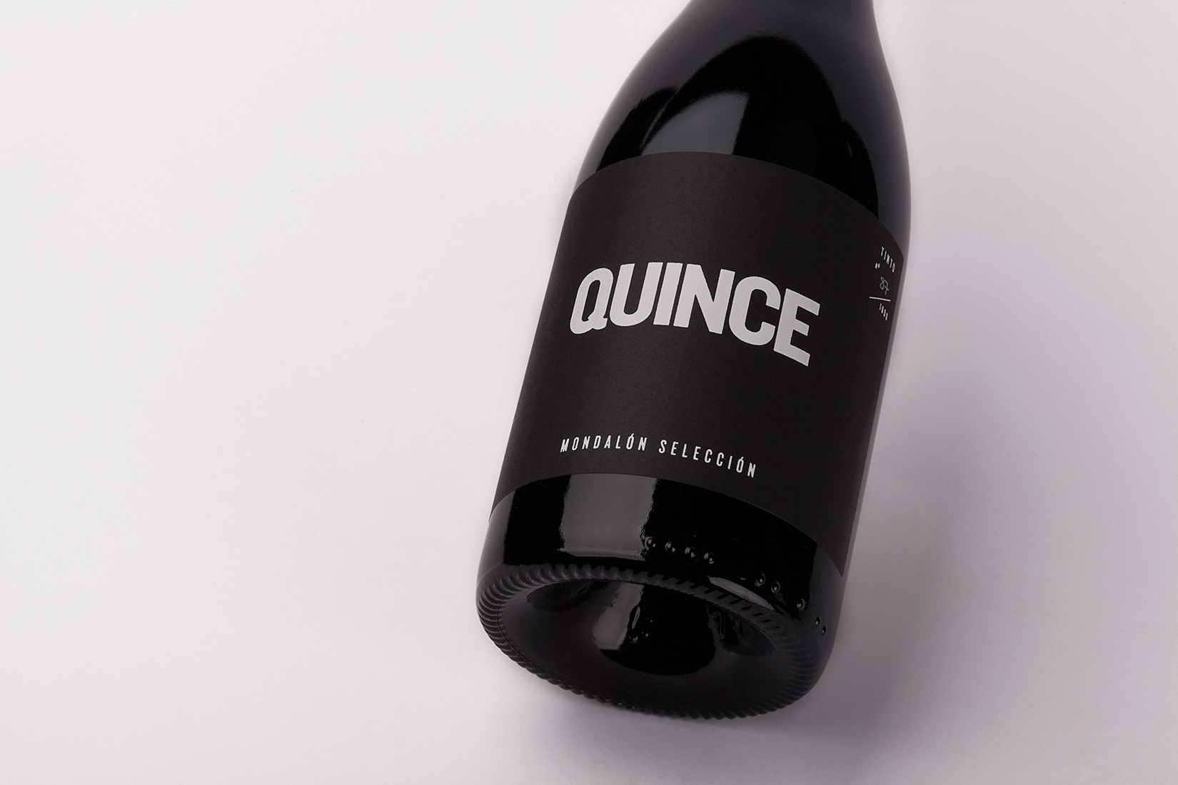 如此简单却又如此醒目的CATORCE葡萄酒---酷图编号4