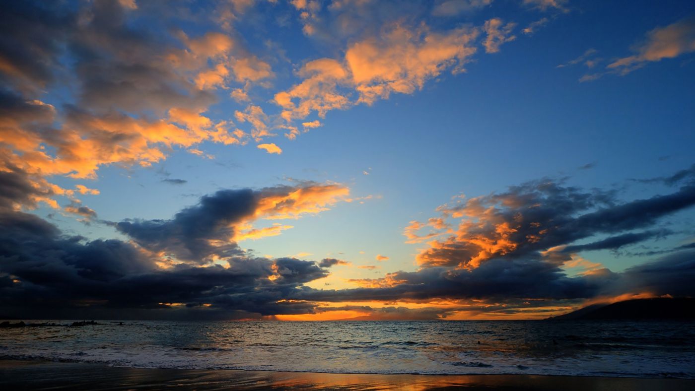 早安问候励志-简约摄影蓝色唯美大海台湾早安问候励志日签在线图片制作-图怪兽