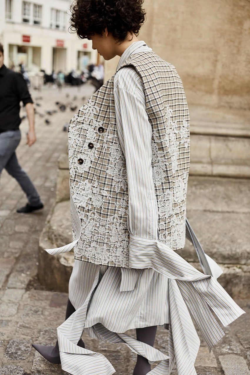 Harper Bazaar俄罗斯10月-潮流的女性秋装---酷图编号3