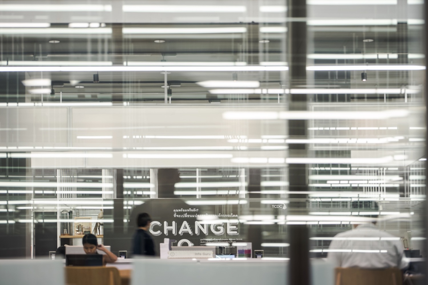 错综复杂的“线条”空间设计---酷图编号1184698