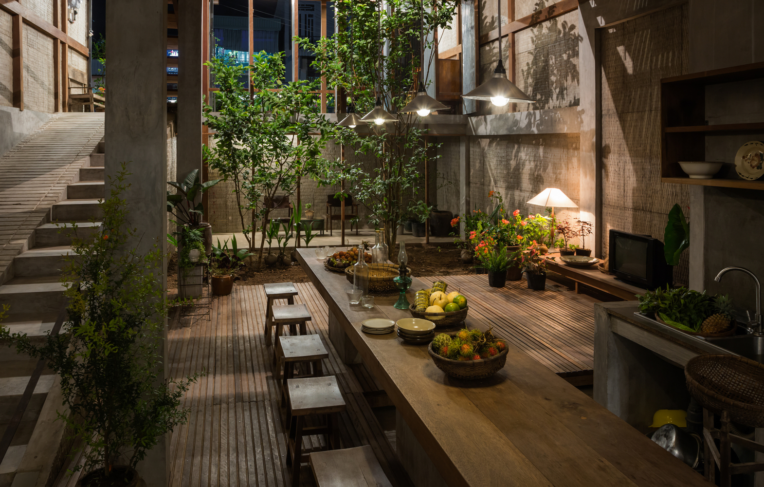 越南340平米的木质“村寨”别墅-浓浓的乡土气息---酷图编号1185519