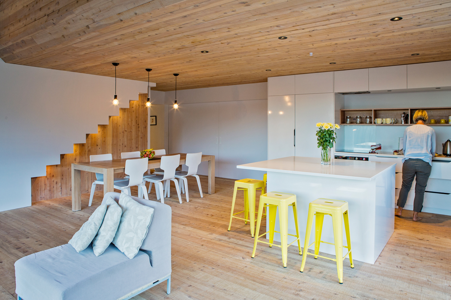 新西兰164平米的山间斜角别墅住宅建筑---酷图编号1185733