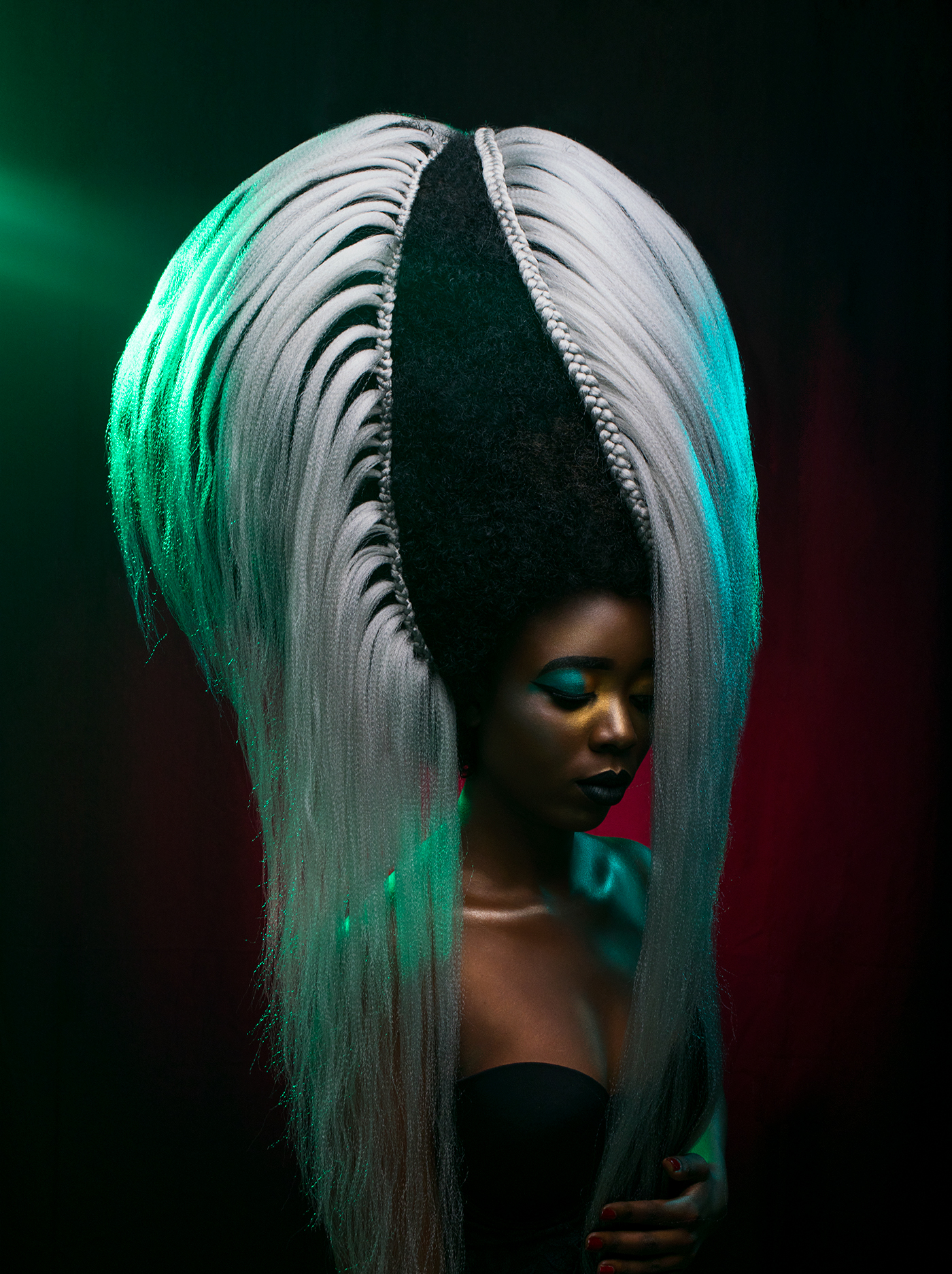 Creative Hair-黑人女性的创意发型与彩妆