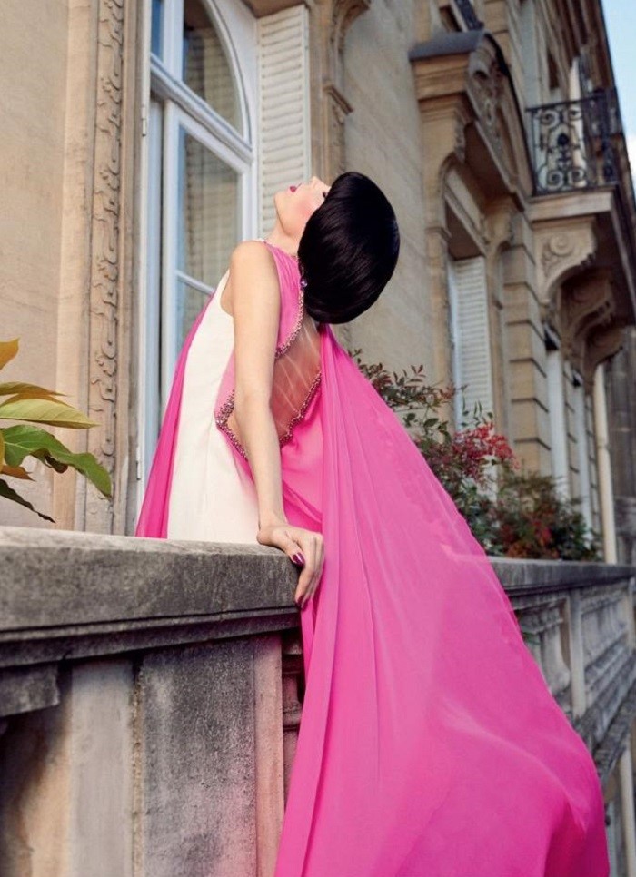 麦格恩・考莉森-粉红色和黑色泳装秀---酷图编号6