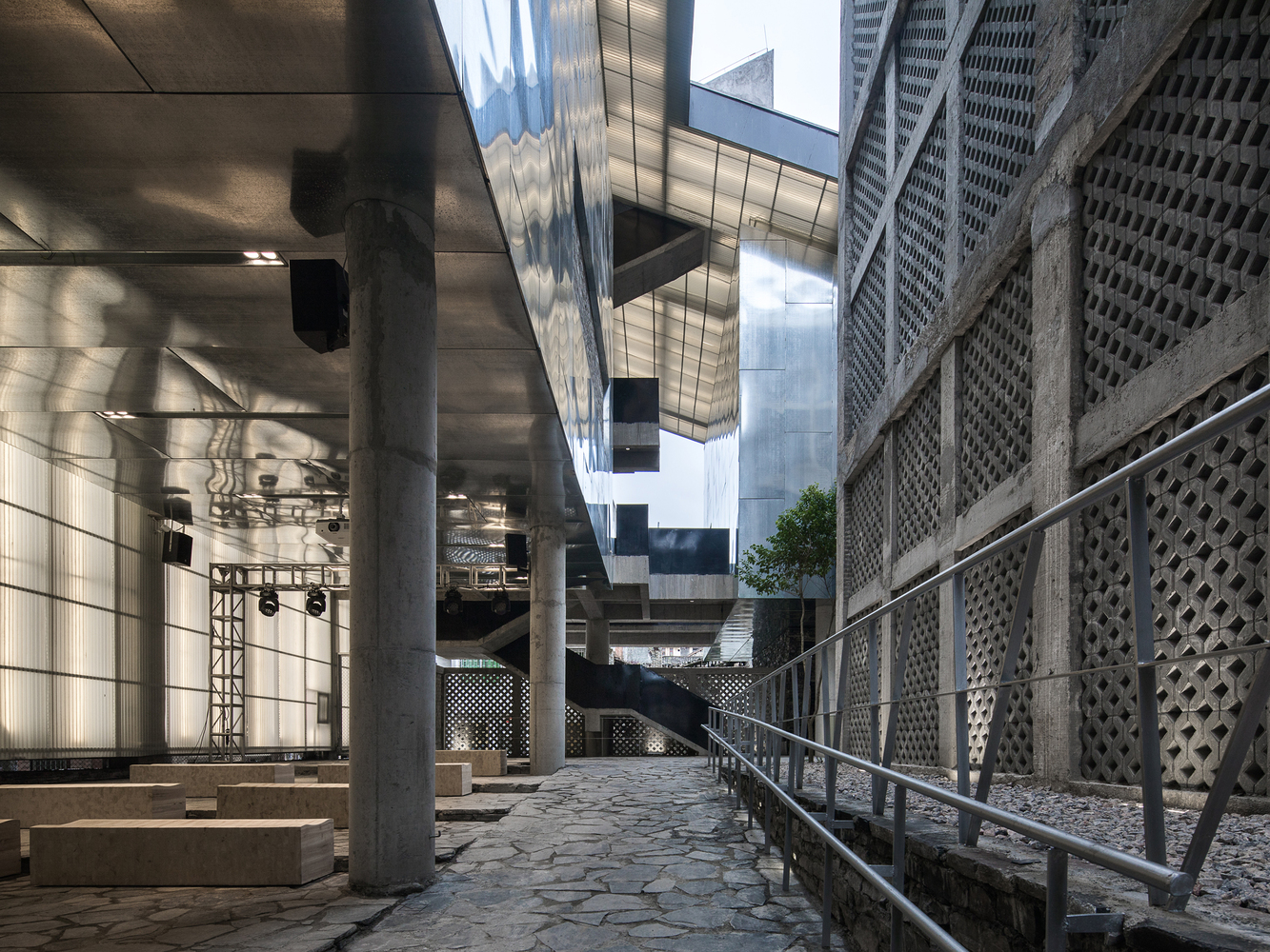 3400平方米 连州摄影博物馆---酷图编号7