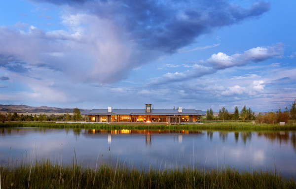 蒙大纳现代牧场的房子---酷图编号1