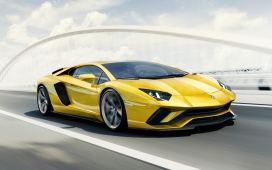 高清晰金黄色兰博基尼Aventador-S跑车壁纸