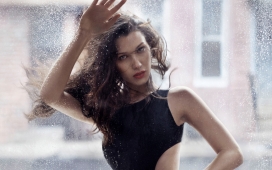 高清晰贝拉哈迪德壁纸