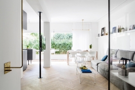 节省空间技巧的特拉维夫公寓