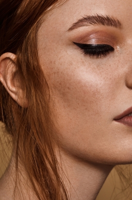 Lisa-时尚女性局部彩妆人像