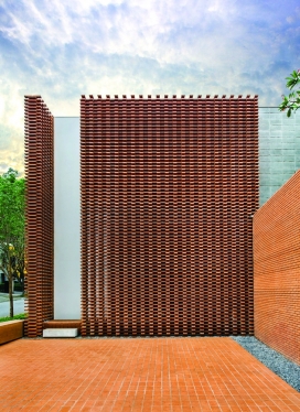 红砖块垒砌艺术建筑