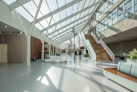 荷兰25077平米拉德堡德大学牙科学科大楼