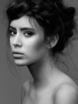 CHAYA-黑白艺术照片