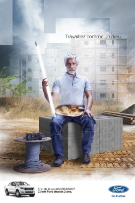 真正的福特消费者是变成了神，像上帝一样工作