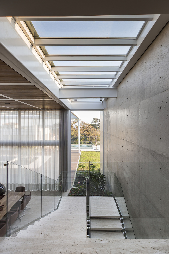 巴西木材与钢架混搭构建的阳光花园别墅---酷图编号7