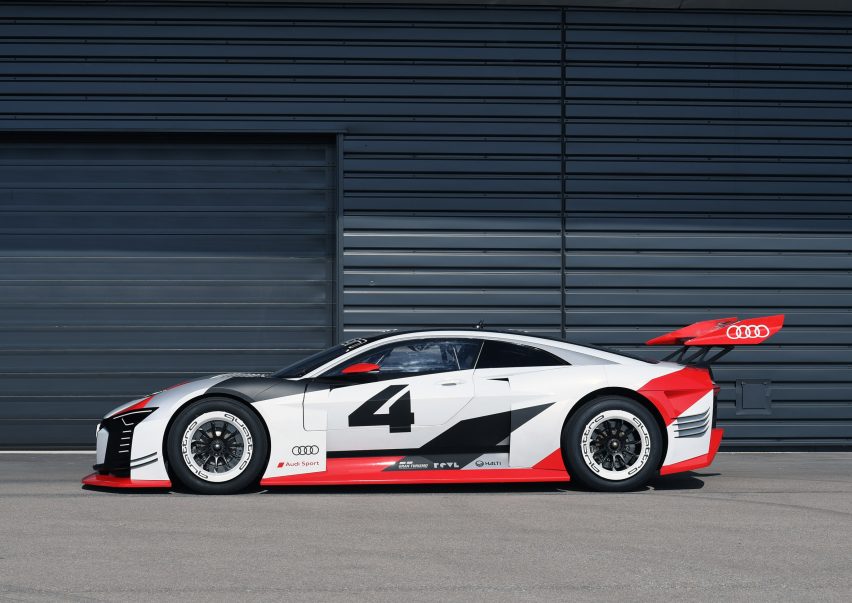 实现虚拟现实的奥迪Gran Turismo全电动汽车---酷图编号1