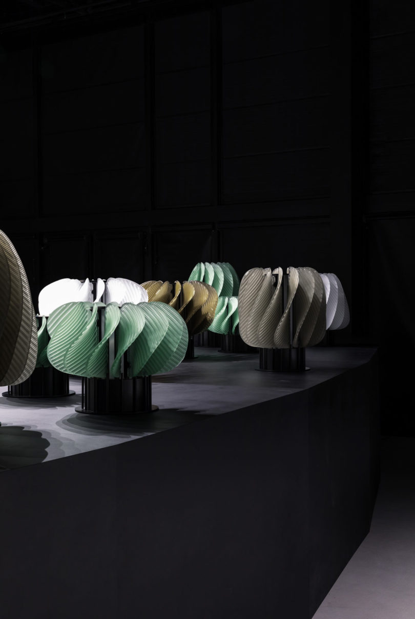 一个由同步以色列Horah舞蹈演员启发的灯光装置---酷图编号6