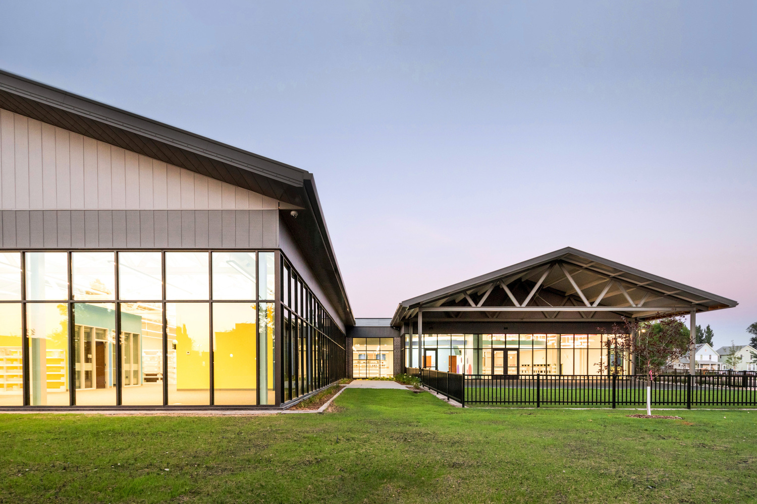 2876平方米的南达科他州李-阿伯丁图书馆---酷图编号2