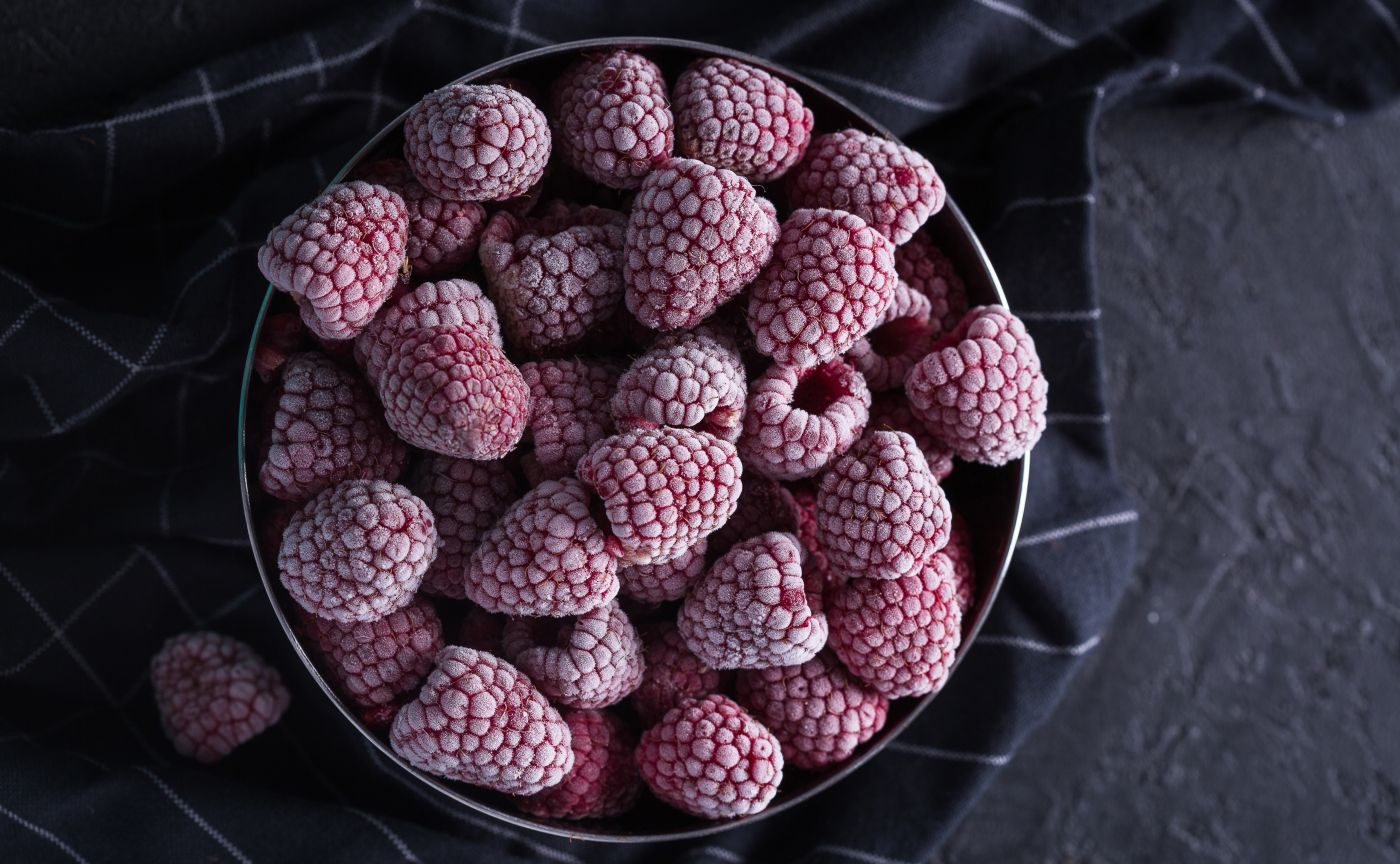 高清晰冷冻树莓壁纸图片