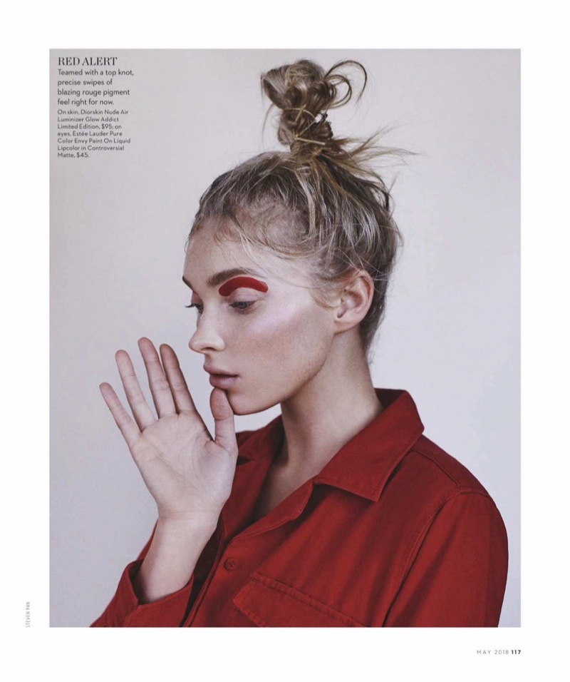 艾尔莎・霍斯卡-闪亮眼影以及蓝色唇膏,凌乱的发型,大胆的妆容---酷图编号4