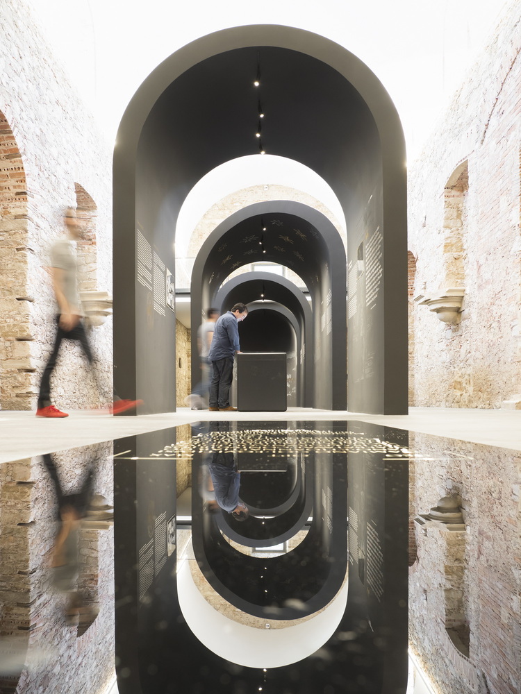 葡萄牙阿伦克尔德戈伊斯展览馆和审讯受难者纪念堂---酷图编号1205425