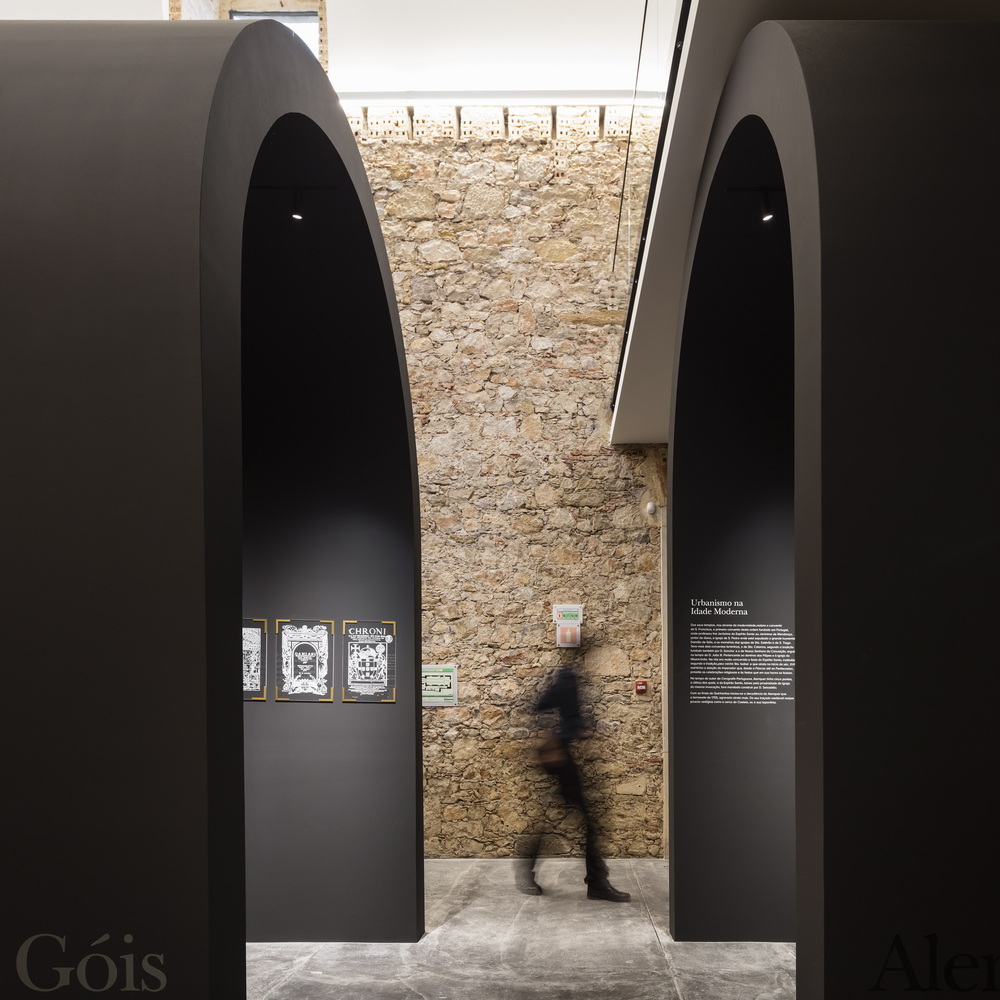 葡萄牙阿伦克尔德戈伊斯展览馆和审讯受难者纪念堂---酷图编号1205445