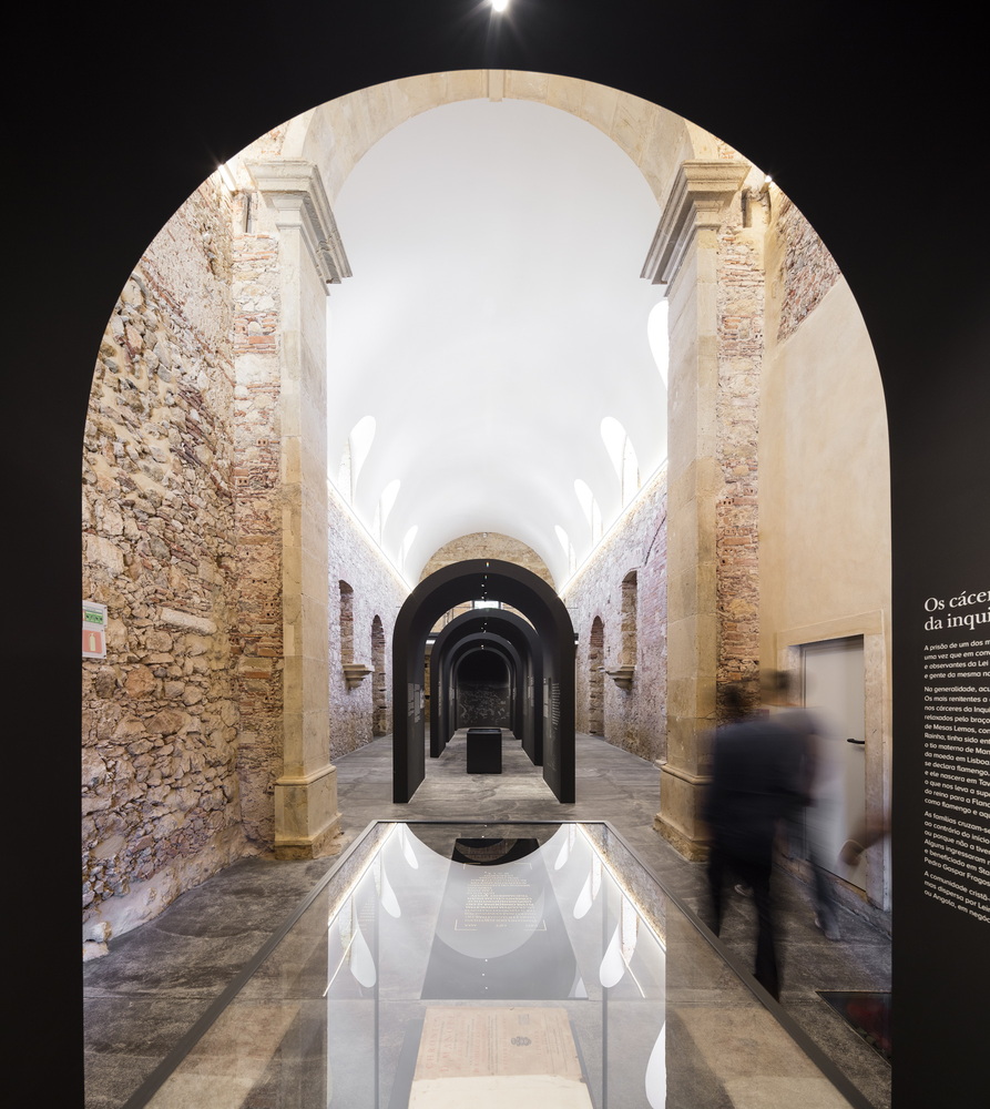葡萄牙阿伦克尔德戈伊斯展览馆和审讯受难者纪念堂---酷图编号1205449
