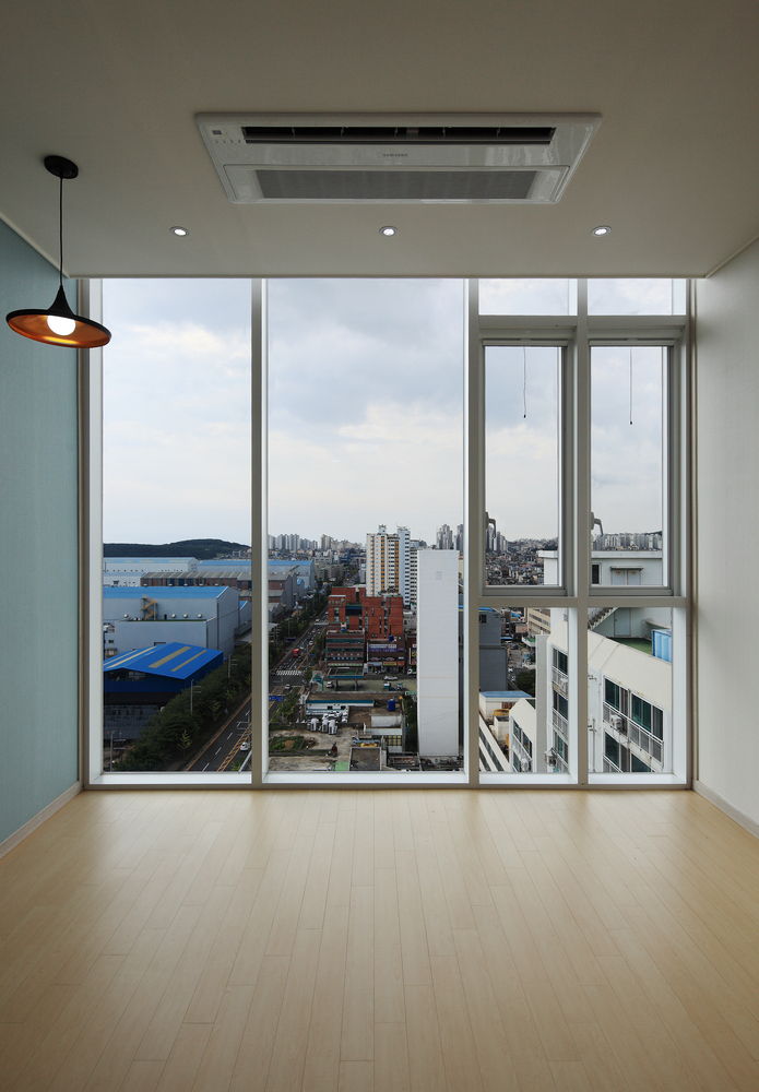 通往天空大海的韩国都市塔高楼---酷图编号1210294