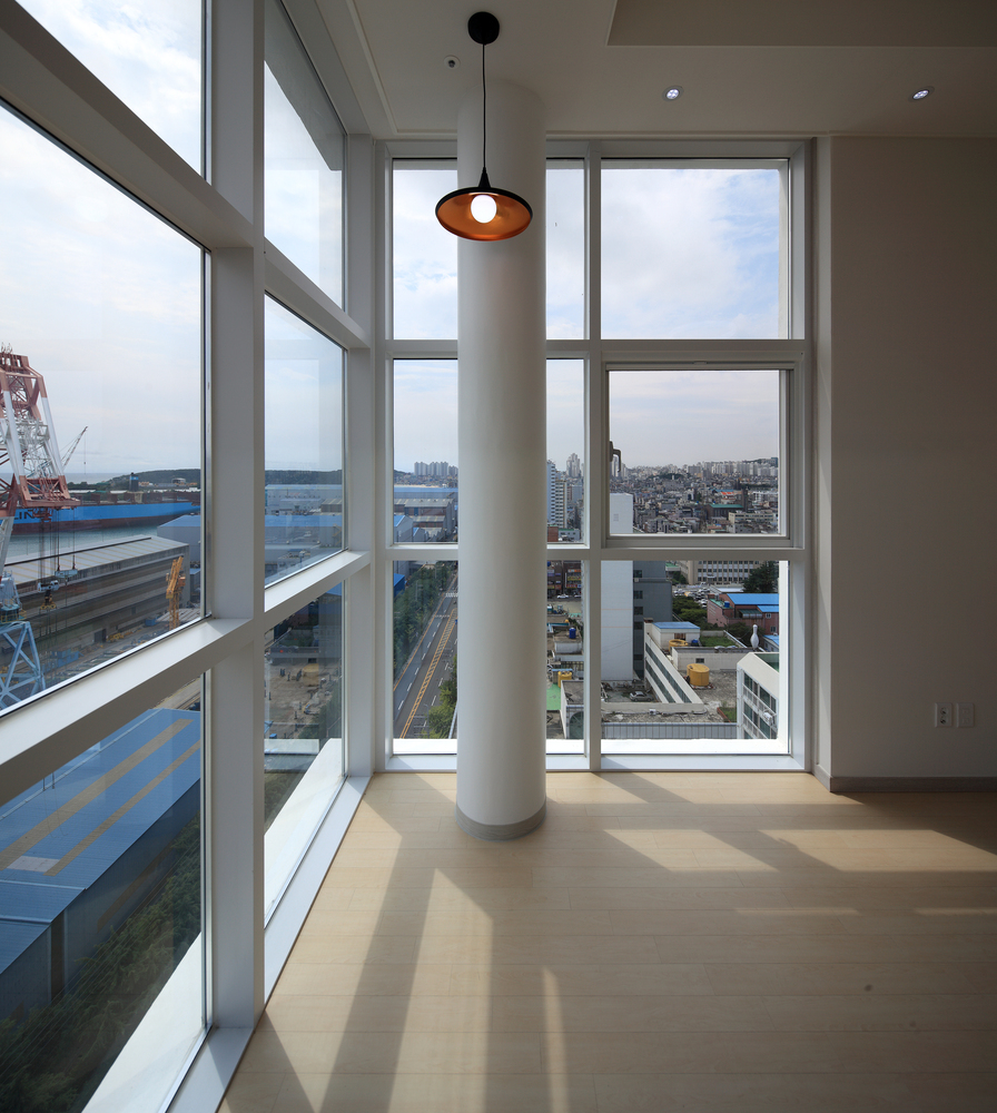 通往天空大海的韩国都市塔高楼---酷图编号1210297