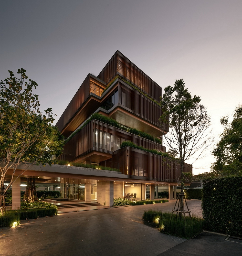 泰国 曼谷农作物木条纹办公室封面大图