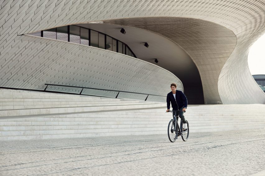 VanMoof推出无锁可以“自我照顾”的电动自行车---酷图编号2