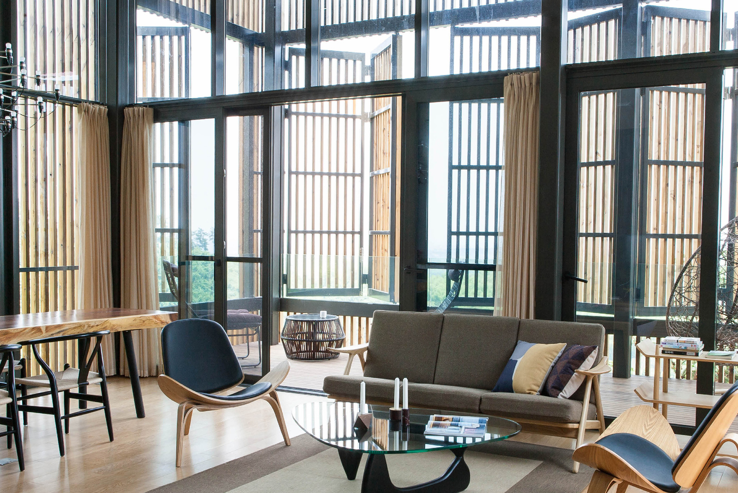 美介山野-木条纹温泉度假村---酷图编号1212320