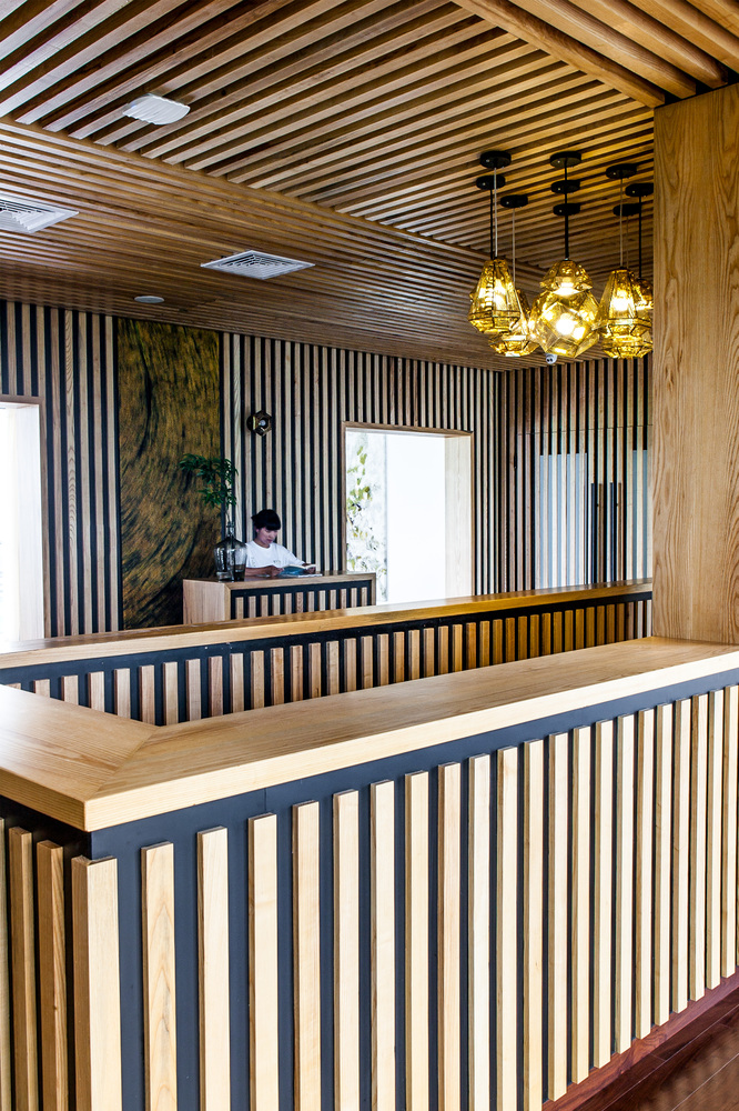 美介山野-木条纹温泉度假村---酷图编号1212327