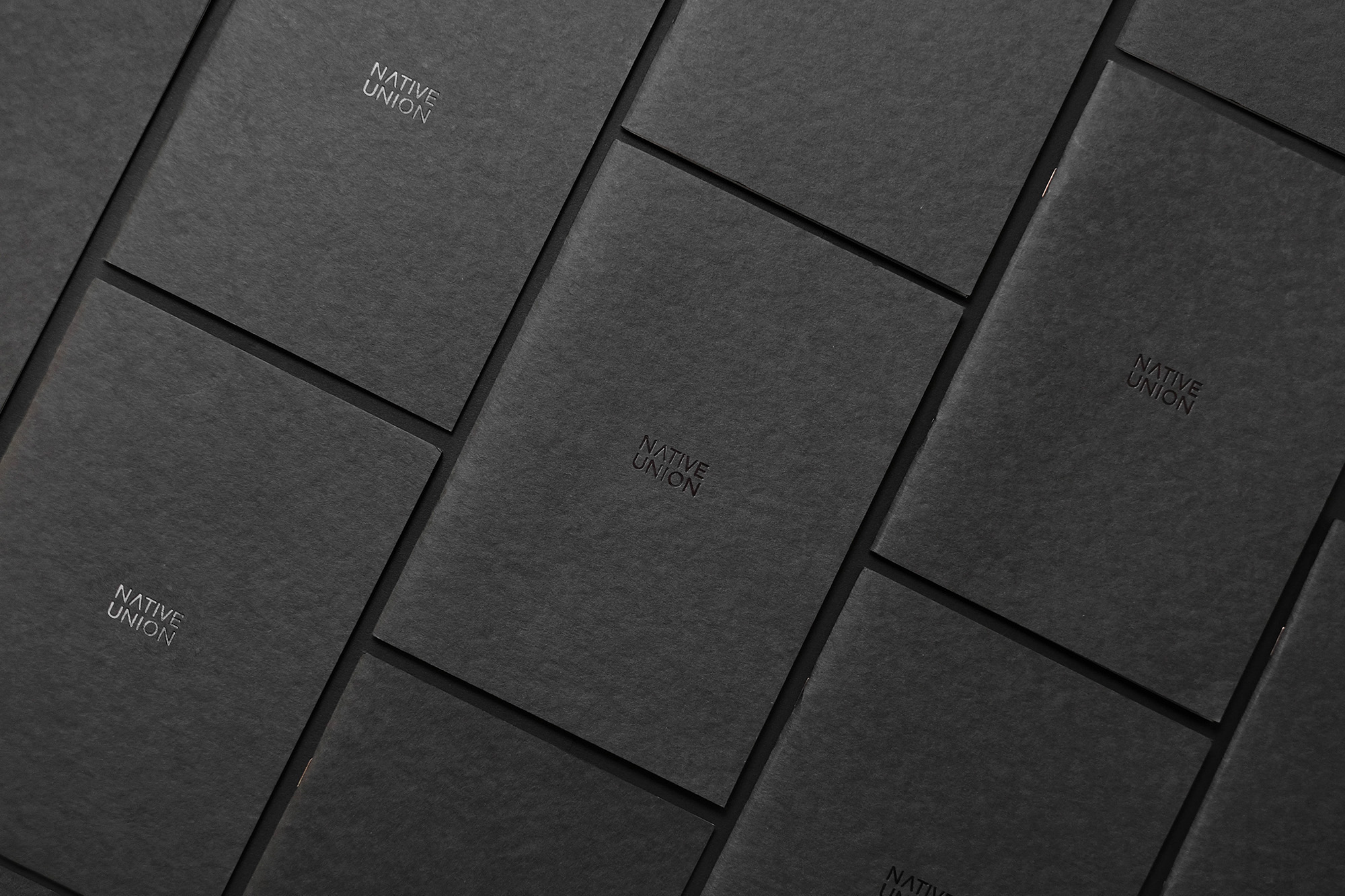 NATIVE UNION-品牌目录宣传册设计---酷图编号5