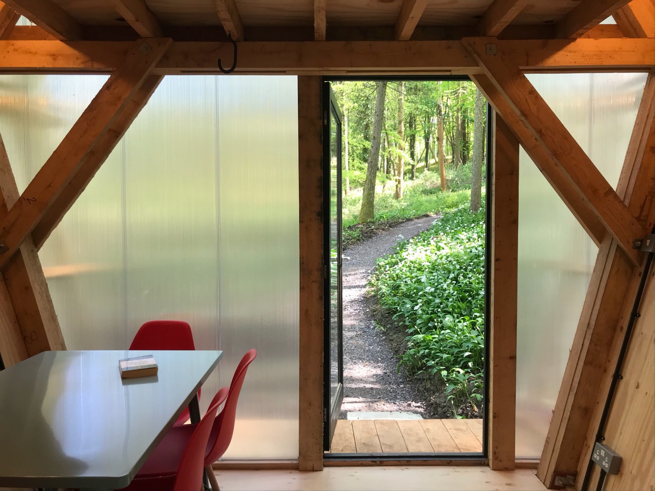 可随时拖走的山间预制五角型小屋建筑---酷图编号21