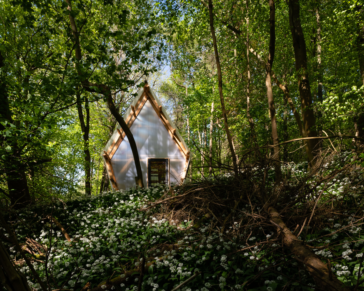 可随时拖走的山间预制五角型小屋建筑---酷图编号17