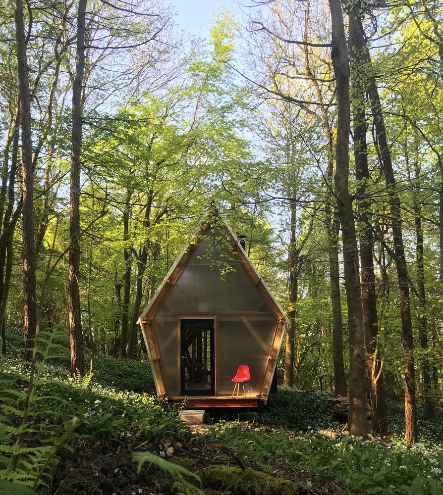 可随时拖走的山间预制五角型小屋建筑---酷图编号6