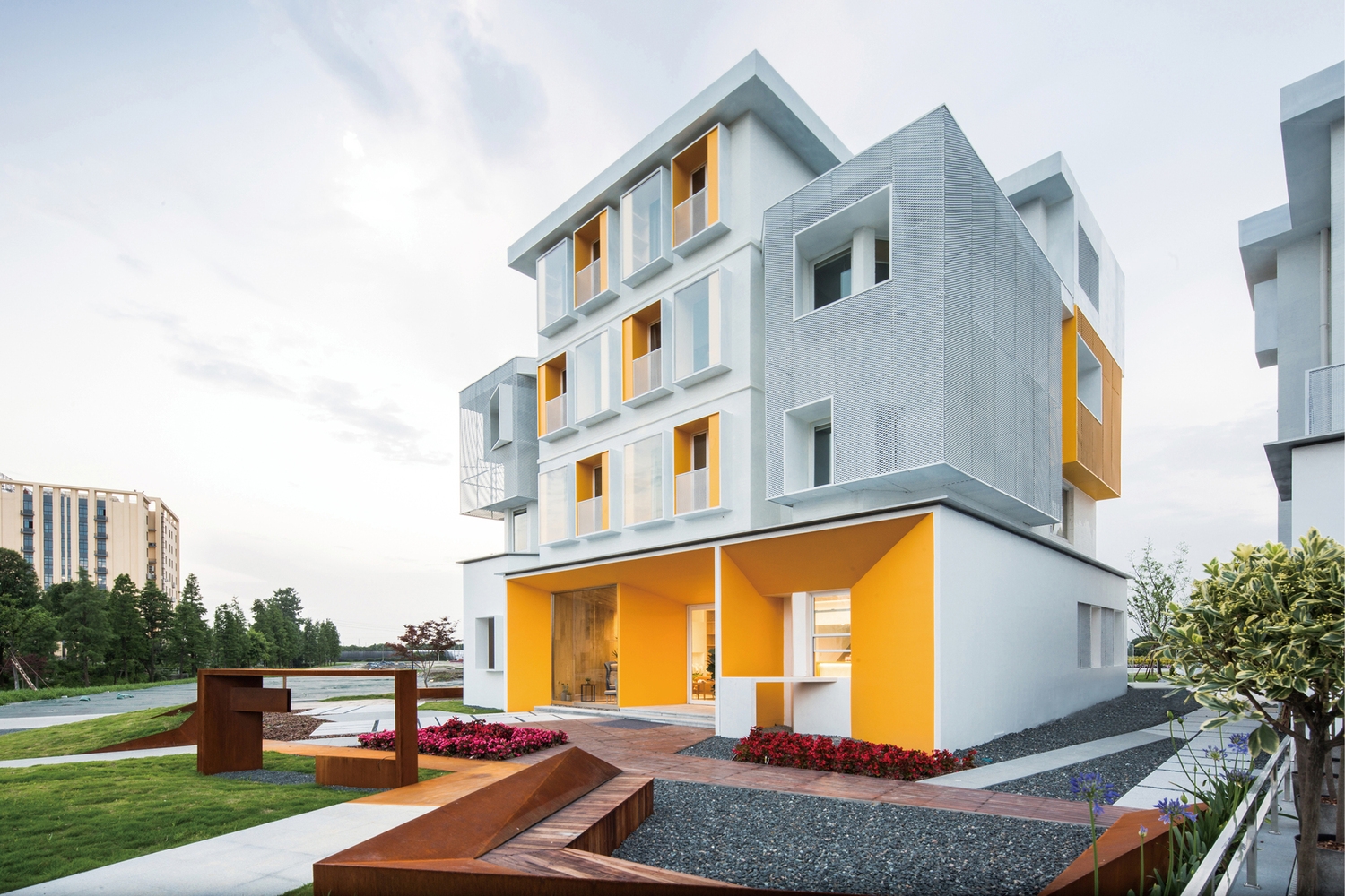 虹越园艺社区封面大图