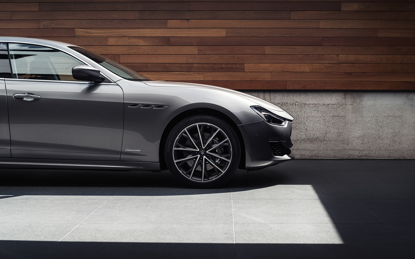 玛莎拉蒂Ghibli Gran Lusso MY19豪车图片---酷图编号9