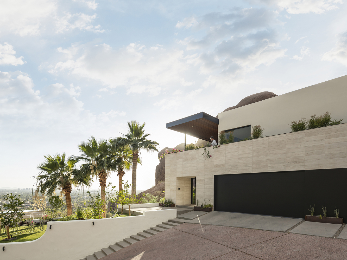 在险峰上改造红石住宅建造的最美别墅---酷图编号1218395