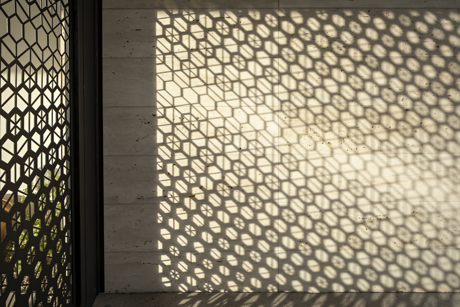 在险峰上改造红石住宅建造的最美别墅---酷图编号1218402