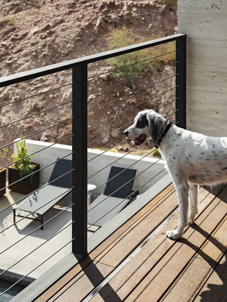 在险峰上改造红石住宅建造的最美别墅---酷图编号1218410