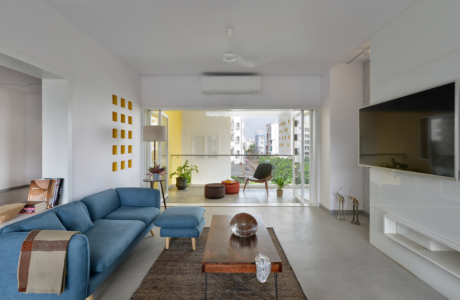 印度Never-Apart-ment黄白立体住宅---酷图编号1219143