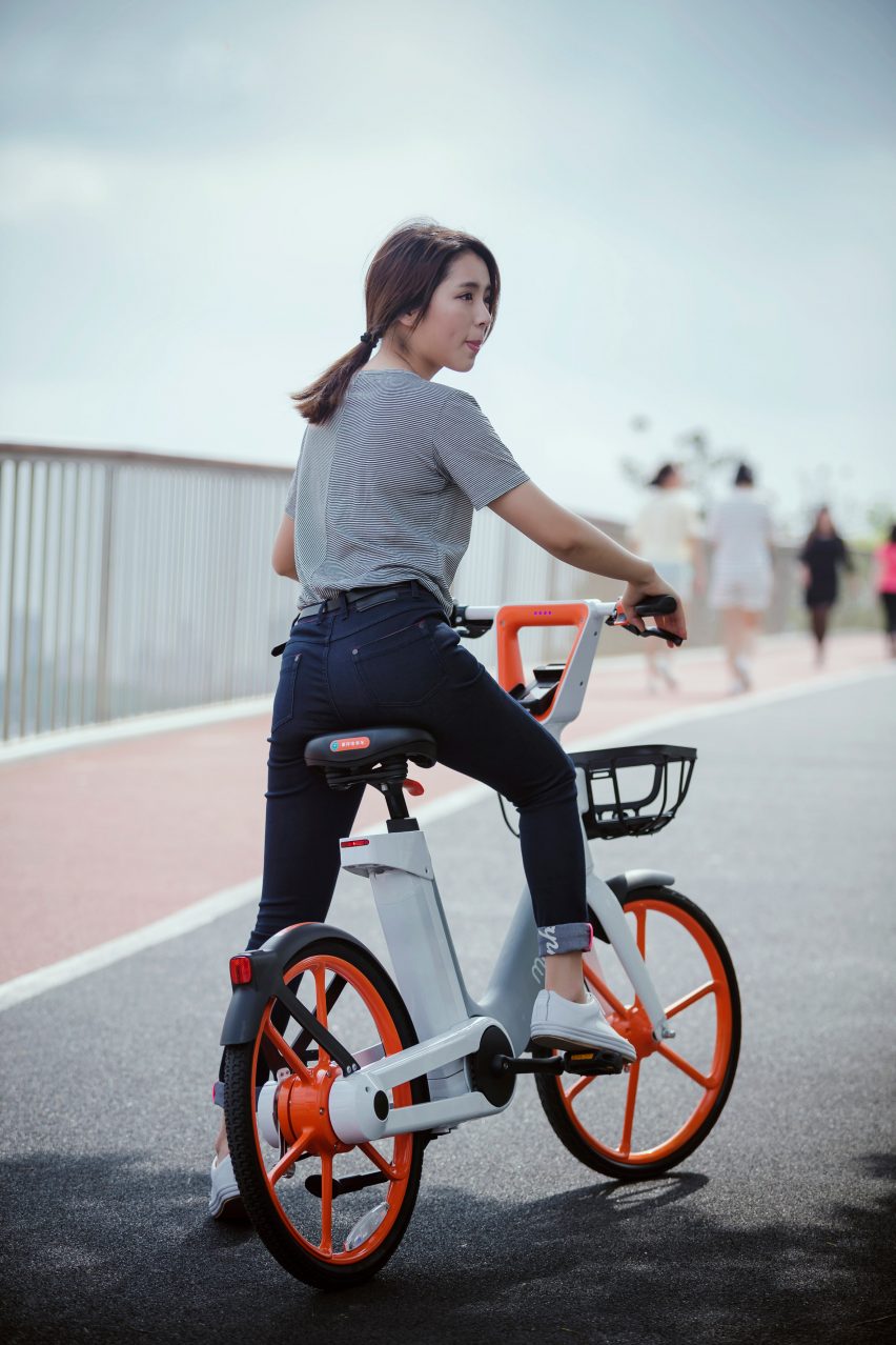 Mobike-摩拜推出电动自行车,实现无人共享---酷图编号1221858